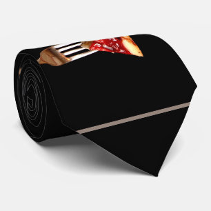 Nourriture délicieuse sur fourches Cravate noire