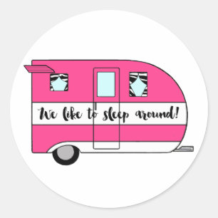 "Nous Aimons Dormir Autour" Autocollants Camper