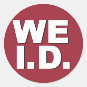 Nous autocollant requis par identification