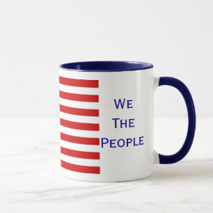 Nous la tasse américaine de drapeau de citoyennet