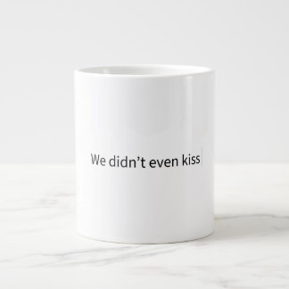 Nous n'avons même pas embrassé la tasse Heated Riv