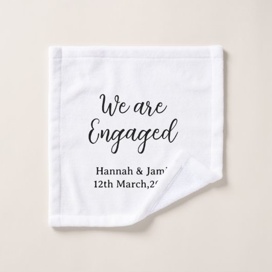 Nous sommes fiancés nom date calligraphystylish (Gant de toilette)
