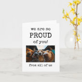 Nous sommes si fiers de vous, carte de chien migno (Fleur jaune)