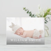 Nouveau Faire-part de carte de naissance pour bébé (Debout devant)