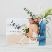 Nouveau M. Mme Modern Elopement Mariage Faire-part (Debout devant)