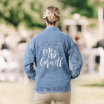 Nouveau Mariage Mme Bride personnalisé Script mode<br><div class="desc">Faites une déclaration sur votre grand jour avec notre veste de jean personnalisée "Nouvelle Madame". Élevez votre style mariage avec une élégance personnalisée. 💍 👰 #ModeNuptiale #CustomChic</div>