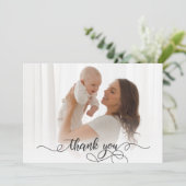 Nouveau-né Photo bébé Calligraphie moderne Merci (Debout devant)