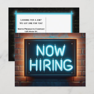 Nu inhuren neon teken op baksteen briefkaart