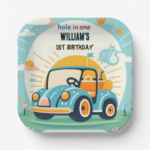 Nu jongen schattig golfgat in een eerste 1e verjaa papieren bordje
