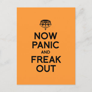 NU PANIC EN FREAK OUT.png Briefkaart