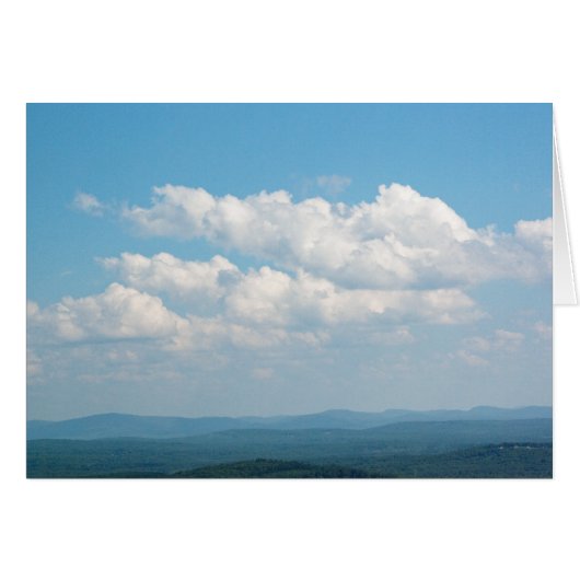 Nuages au-dessus des montagnes (Devant Horizontal)