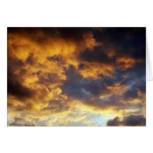 Nuages couchés de soleil