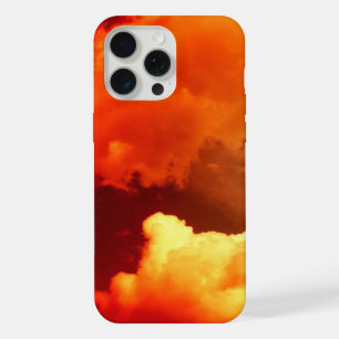 NUAGES DANS UN CIEL ROUGE JAUNE ORANGE