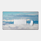 Nuages et montagne enneigée Triglav (Clavier et souris)
