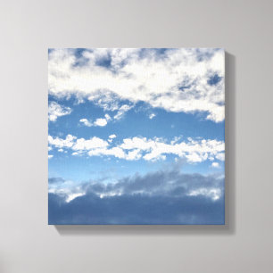 Nuages sur mur de toile