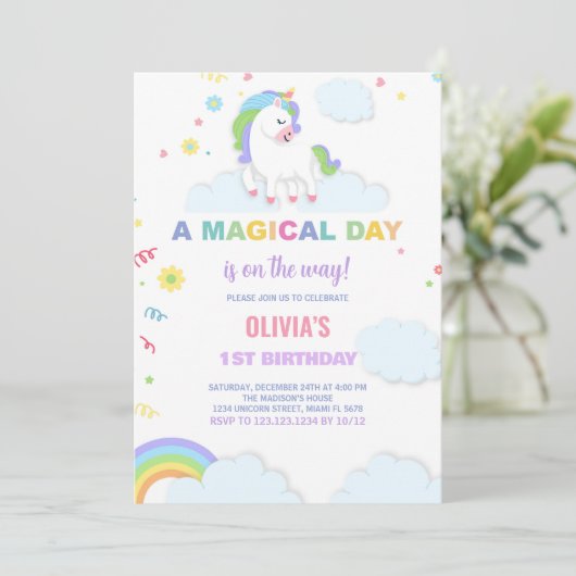 Nuages Unicorn Invitations d'anniversaire (Debout devant)