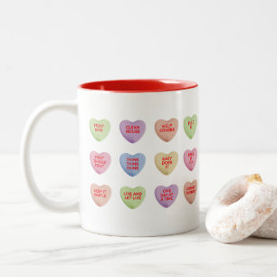 Nuchterheid Valentijnsmok met Conversation Hearts Tweekleurige Koffiemok