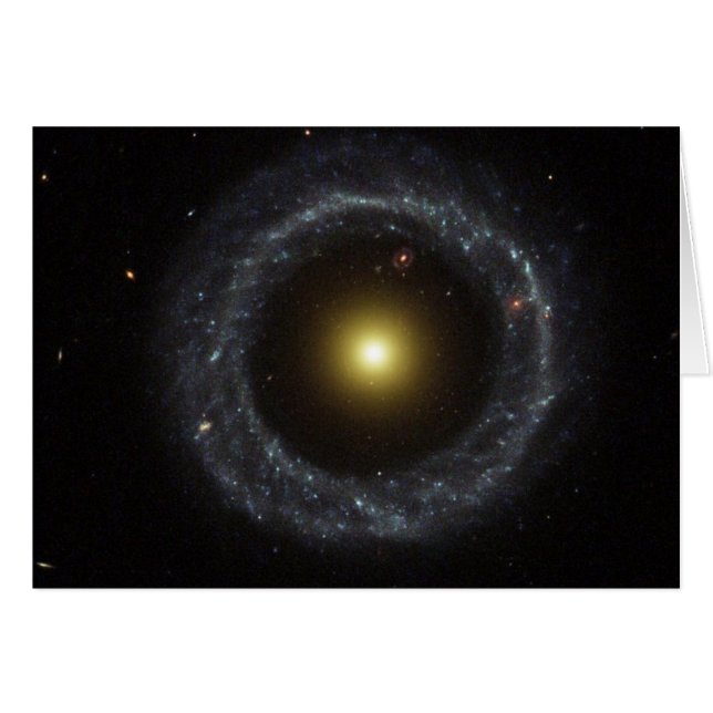 Nucleus of Hoag's Object Galaxy (Voorkant Horizontaal)