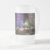 Nuit de printemps du Millennium Park Frosted Mug (Devant droit)