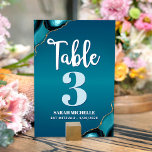 Numéro De Table Bat mitzvah Turquoise Ombre Agate Script moderne<br><div class="desc">Aucun Bat mitzvah n'est complet sans carte de numéro de table personnalisée. Laissez votre fille être fière, réjouissez-vous et fêtez son jalon à sa fête parfaitement coordonnée. Scénario de calligraphie blanche, typographie bleu turquoise clair et blanc, roches d'agate bleu turquoise accentuées de veines d'or faux superposent un arrière - plan...</div>