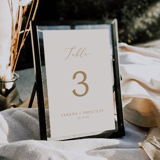 Numéro De Table Calligraphie dorée délicate | Mariage crème