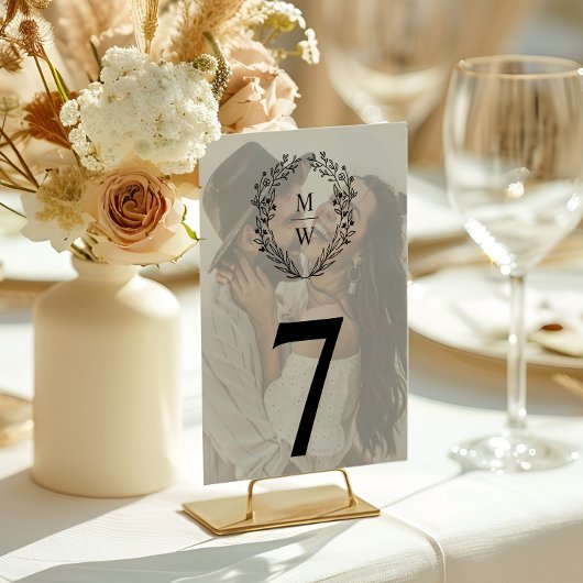 Numéro De Table Couronne Simple Élégante avec Texte Superposé de 2