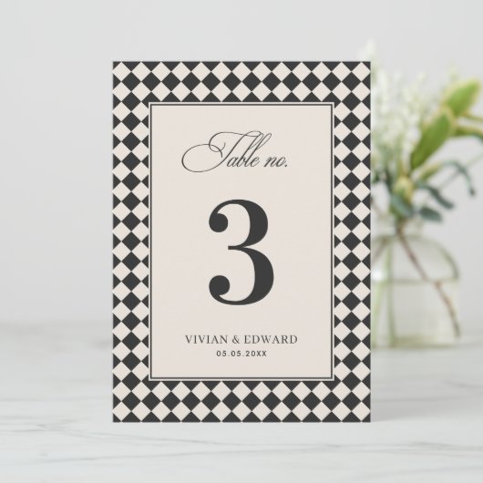 Numéro de table de mariage à carreaux à l'ancienne (Debout devant)