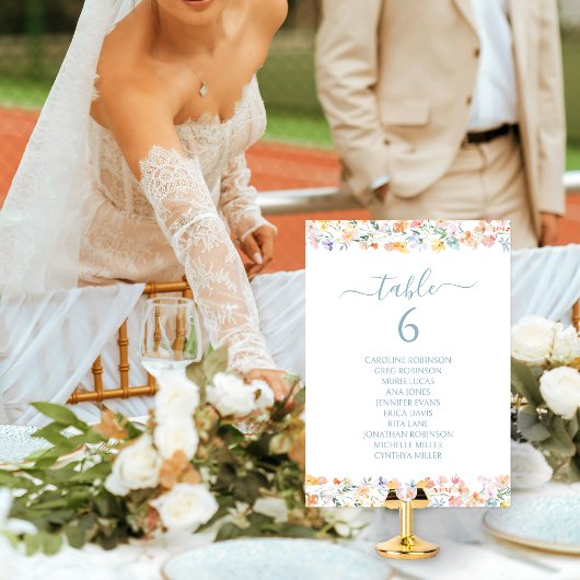 Numéro de table de mariage aux fleurs sauvages et