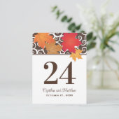 Numéro de table de mariage élégant avec feuilles d (Debout devant)