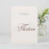 Numéro de table de mariage en calligraphie marron (Debout devant)