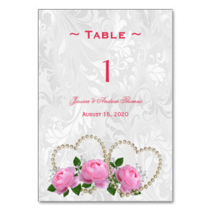Numéro de table de mariage en damas de coeurs et r