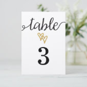 Numéro de table de mariage en papier kraft avec cœ (Debout devant)