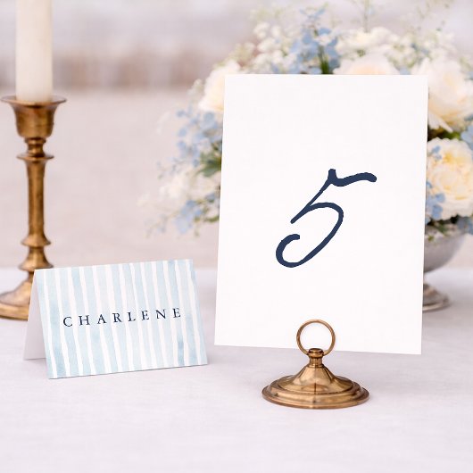 Numéro de table de mariage rayé bleu poussiéreux 5