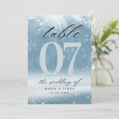 Numéro de table de mariage sous la neige d'hiver (Debout devant)