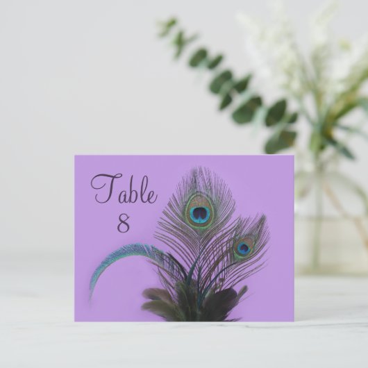 Numéro de table de paon élégant (violet) (Debout devant)