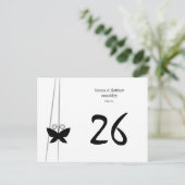 Numéro de table de papillon noir (Debout devant)