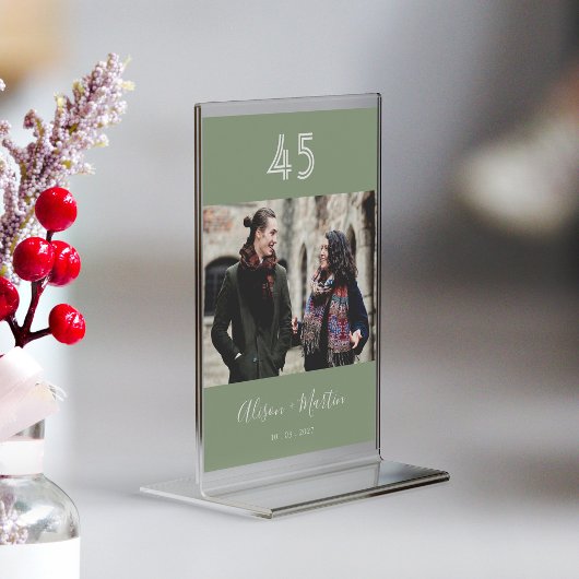 Numéro De Table Élégant Mariage photo en blanc Sage Green Script