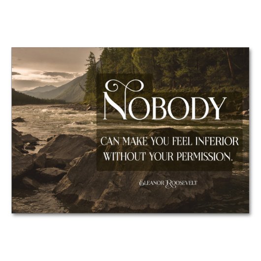 Numéro De Table Faites-vous sentir inférieur (Devant)