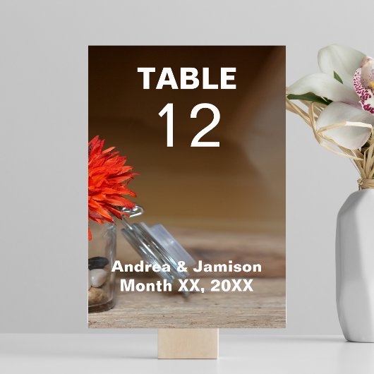 Numéro De Table Fleur d'Orange dans un Pot Mason sur une Table