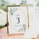 Numéro De Table Fleurs bleues, Fleurs blanches, Boho, Numéros de t<br><div class="desc">Ajoutez une touche personnelle à votre fête mariage avec ces objets de fête élégants et mémorables ! Le design présente des fleurs d'aquarelle bleu et blanc,  de la verdure,  des confettis dorés et un cadre doré sur un arrière - plan blanc.</div>