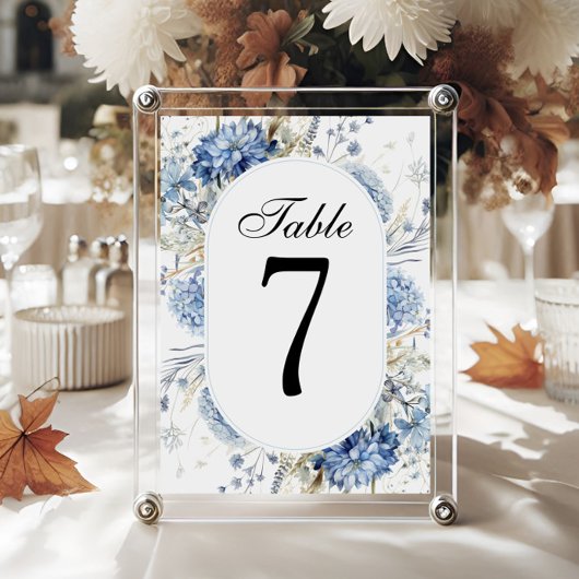 Numéro De Table Fleurs de Réception Hydrangea Bleu Poussiéreux