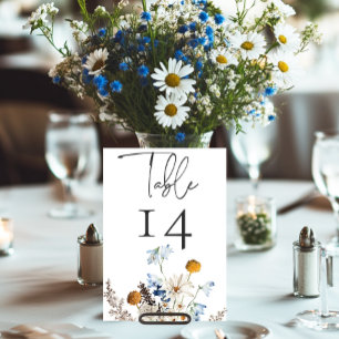 Numéro De Table Fleurs sauvages et marguerites bleues poussiéreuse