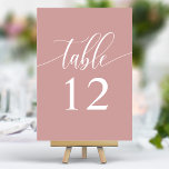 Numéro De Table Mariage de calligraphie minimaliste rose Rose pous<br><div class="desc">Améliorez votre réception de mariage avec une élégance sobre. Ces numéros de table minimalistes comportent un seul mot, "Table", dans un script de calligraphie délicat sur un arrière - plan rose rose apaisant et poussiéreux. Le design simple et raffiné ajoute une touche de sophistication à votre cadre de table, permettant...</div>