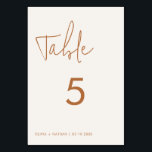 Numéro De Table Mariage de terre minimaliste moderne<br><div class="desc">Numéro de table minimaliste moderne beige et mariage en terre cuite.</div>