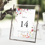 Numéro De Table Mariage floral sauvage classique<br><div class="desc">Ce numéro classique de table de mariage floral sauvage et coloré est parfait pour un mariage tropical. Le design est composé de fleurs sauvages rose, violet, jaune, bordeaux, marine et bleu dessinées à la main, disposées dans de belles formes. Il s'agit d'un numéro de table recto-verso. Ajoutez chaque numéro de...</div>