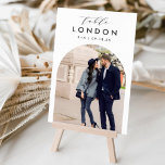 Numéro De Table Mariage Voyage Destination Photo & Nom<br><div class="desc">Ajoutez une touche de finition spéciale à vos tables de réception de mariage avec ces cartes de numéro de table photo personnalisées. Nommez chaque table après une destination de voyage mémorable et ajoutez une photo et le nom de destination à ces détenteurs uniques de cartes. Votre photo est alignée en...</div>