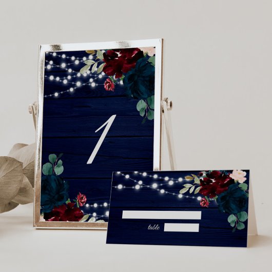 Numéro De Table Marsala en bois rustique & Fleurs bleues de marine