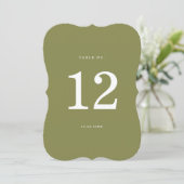 Numéro de table moderne vert olive découpé (Debout devant)