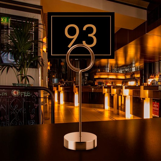 Numéro De Table Restaurant Texte Or Noir Minimaliste
