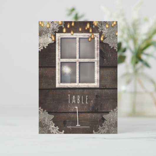 Numéro de table rustique Red Barn Window & Lights (Debout devant)